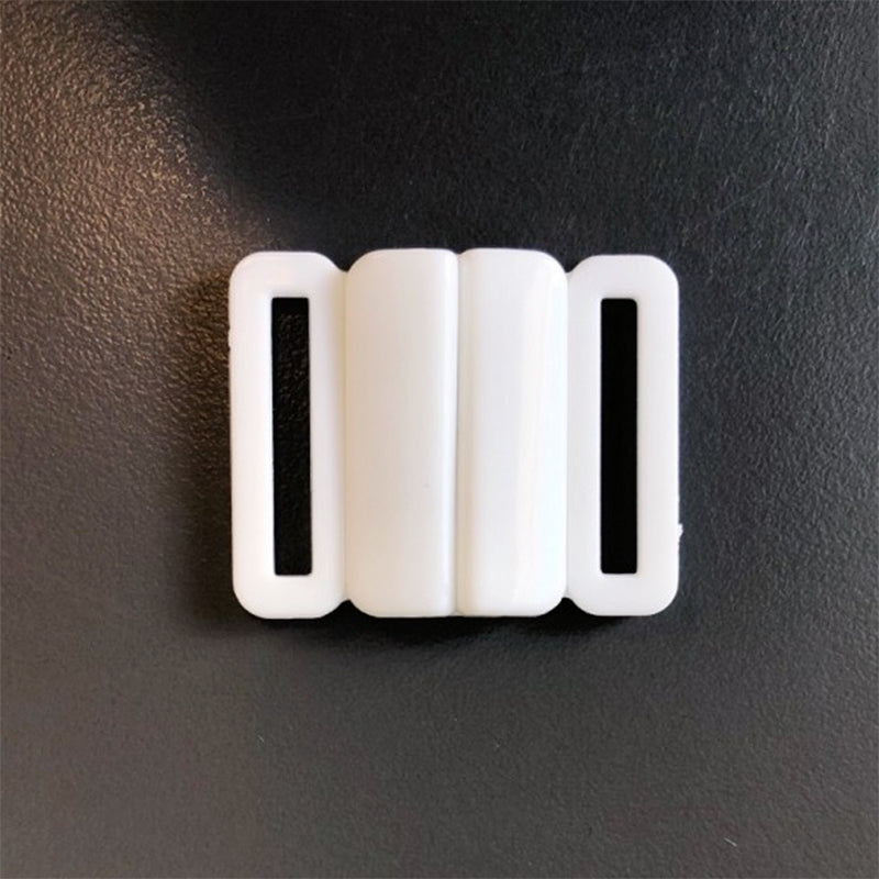 Bikinilukninger hvide