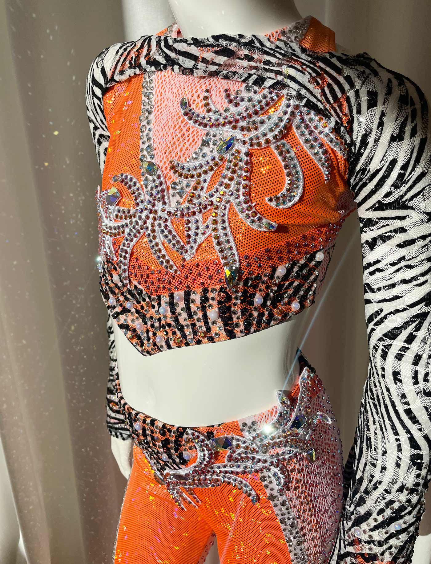 Discodragt str. 10 år.