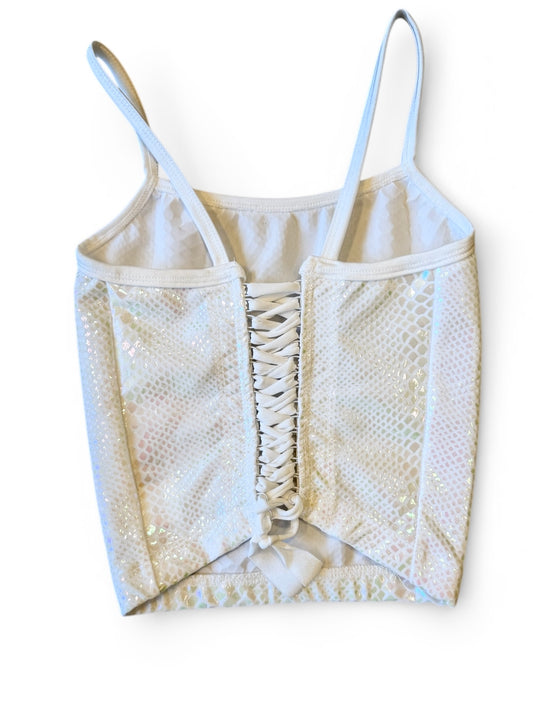 Top med bindebånd i ryggen. Hvid pearl snake glimmer. Str. 10 år.