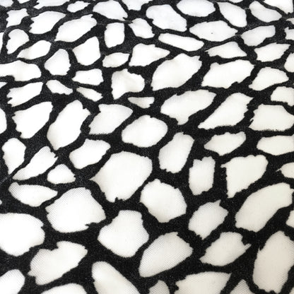 Fine mesh flock